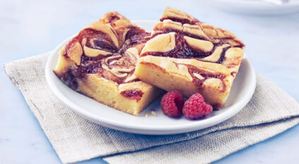 Gluten free white chocolate raspberry brownies